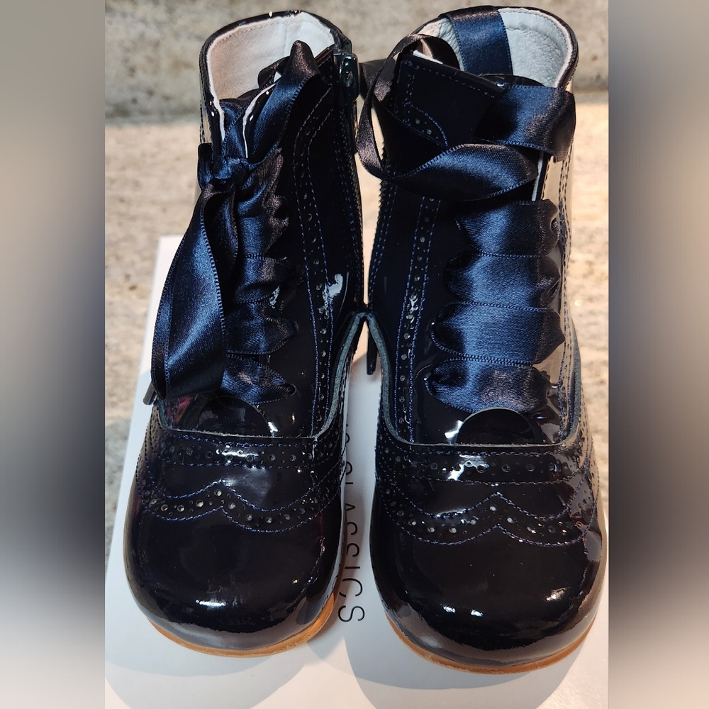 Boots - Picture 2 of 3